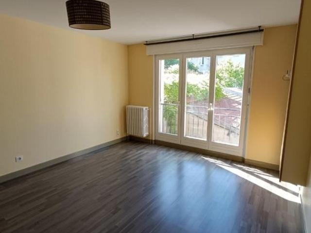 APPARTEMENT 1 pièce s 26m²