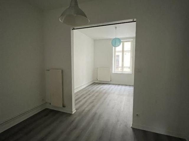 APPARTEMENT 1 pièce s 27m²