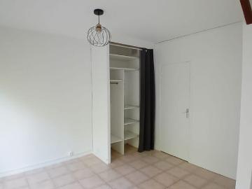Appartement 1 pièce s 28 m2 avec jardin