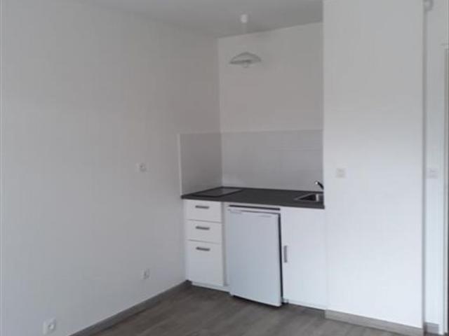APPARTEMENT – 1 pièce s – 29.01 m2 MARGNY LES COMPIEGNE