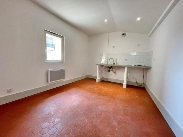 Appartement 1 pièce s 29 m²