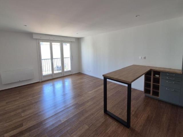 APPARTEMENT 1 pièce s 30m²