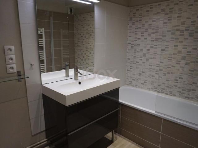 Appartement 1 pièce s 31.9 m²