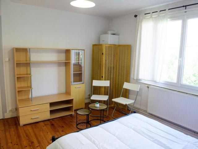 Appartement 1 pièce s 32 m²