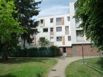 Appartement 1 pièce s 33 m2