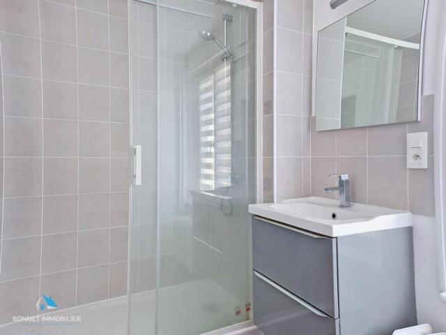 Appartement 1 pièce s 35 m²