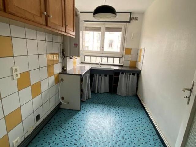 APPARTEMENT 1 pièce s 37m²