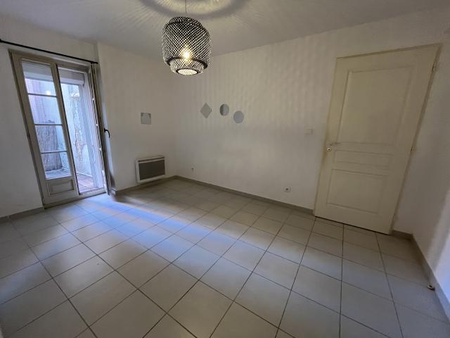 Appartement 1 pièce s 43.48 m²