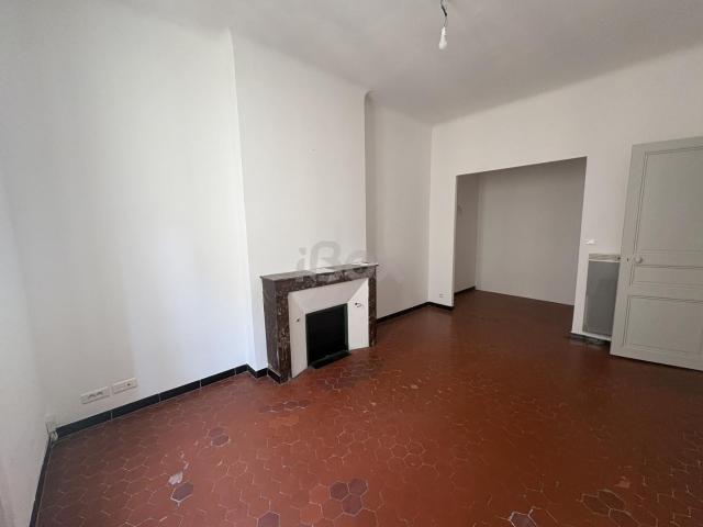 Appartement 1 pièce s 45.59 m²