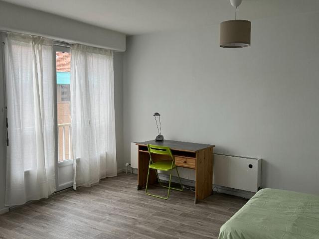 Appartement 1 pièce s 50.5 m²