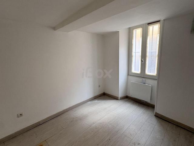 Appartement 1 pièce s 54.1 m²