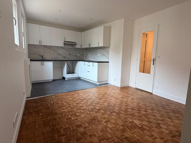 Appartement 1 pièce Saint Maurice 0.00m² 970€ à louer