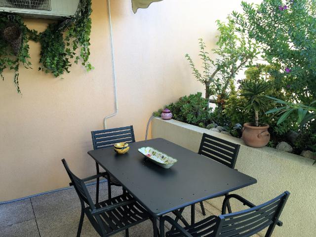 Appartement 1 pièce Saint Laurent du Var 27.21m² 750€ à louer