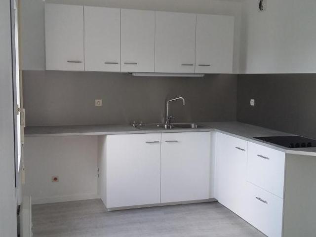 Appartement 1 pièce Saint Sébastien sur Loire 31.38m² 472€ à louer l'Adresse