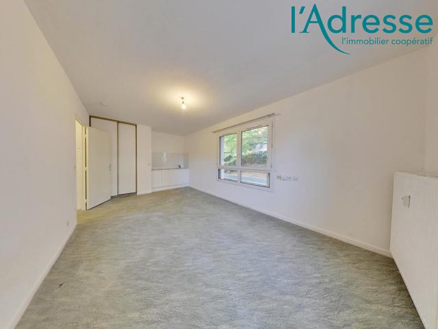 Appartement 1 pièce Torcy 29.00m² 608€ à louer