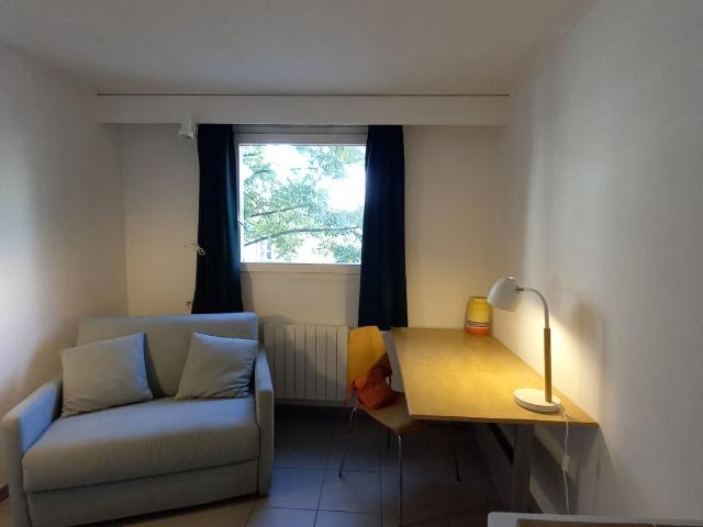 Appartement 1 pièce 14 m²