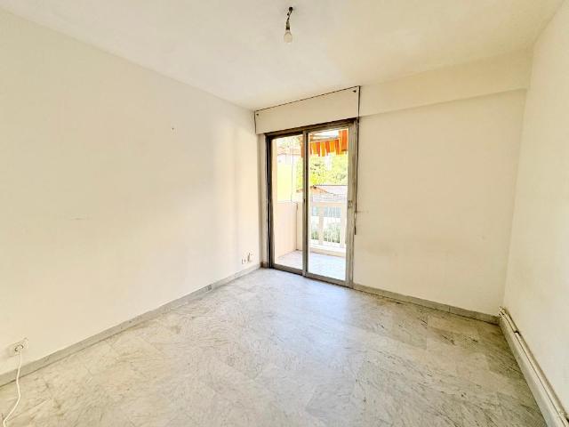 Appartement 1 pièce 14 m²