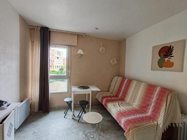 Appartement 1 pièce, 14 m² à louer à Agde 34300