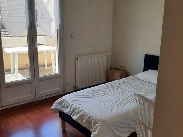Appartement 1 pièce, 14 m² à louer à Clamart 92140
