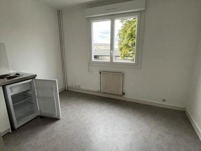 Appartement 1 pièce, 14 m² à louer à Le Mans 72000