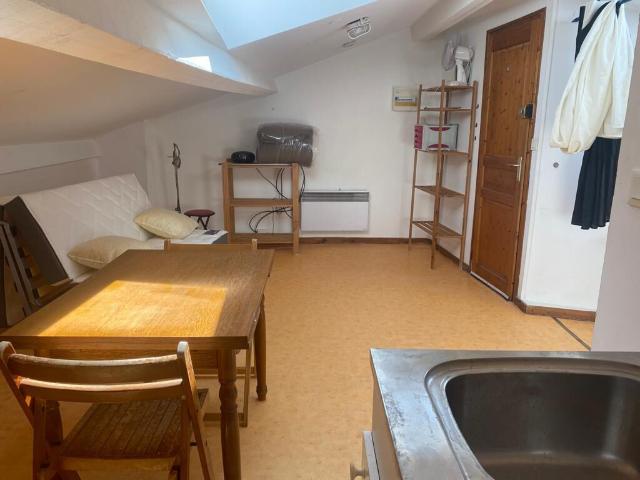 Appartement 1 pièce, 14 m² à louer à Valence 26000
