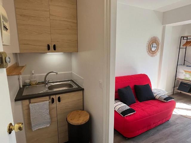 Appartement 1 pièce, 14 m² à louer à Versailles 78000