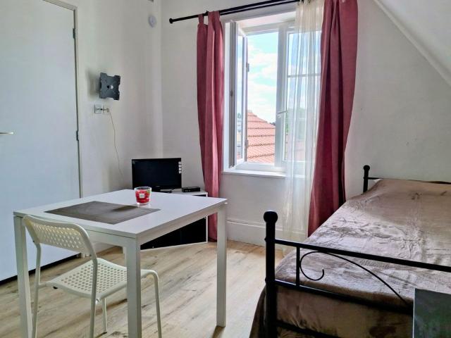Appartement 1 pièce, 14 m² à louer à Vichy 03200