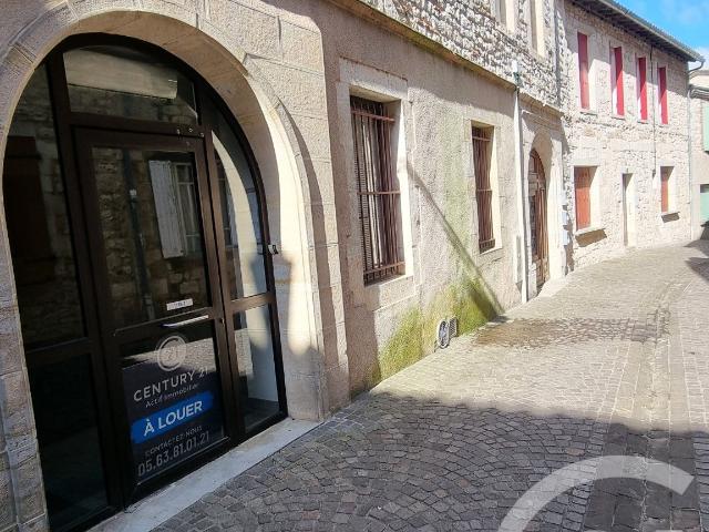 Appartement 1 pièce 158 m²