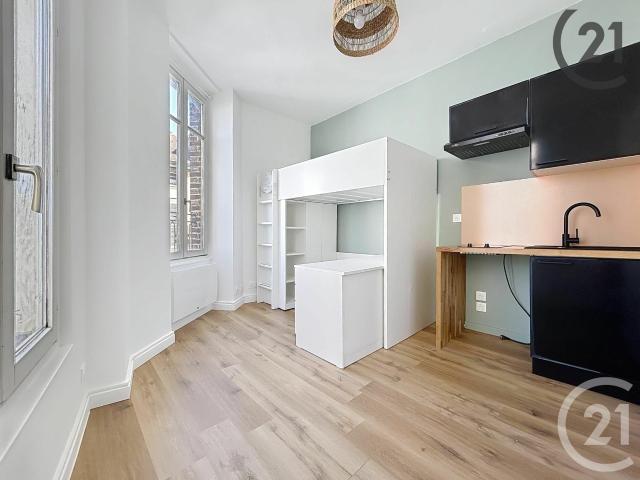 Appartement 1 pièce 15 m²