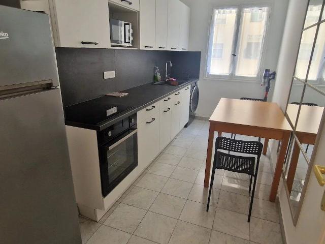Appartement 1 pièce, 15 m² à louer à Nice 06300