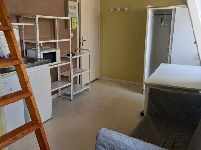 Appartement 1 pièce, 15 m² à louer à Reims 51100