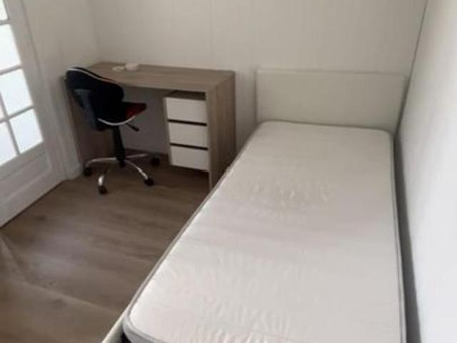 Appartement 1 pièce, 15 m² à louer à Saint Denis 93200