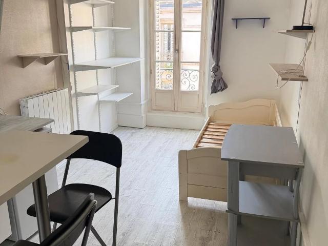 Appartement 1 pièce 16 m²