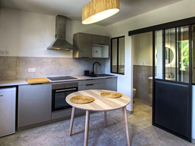 Appartement 1 pièce, 16 m² à louer à Miramas 13140