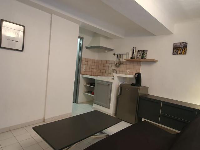 Appartement 1 pièce, 16 m² à louer à Aix en Provence 13080
