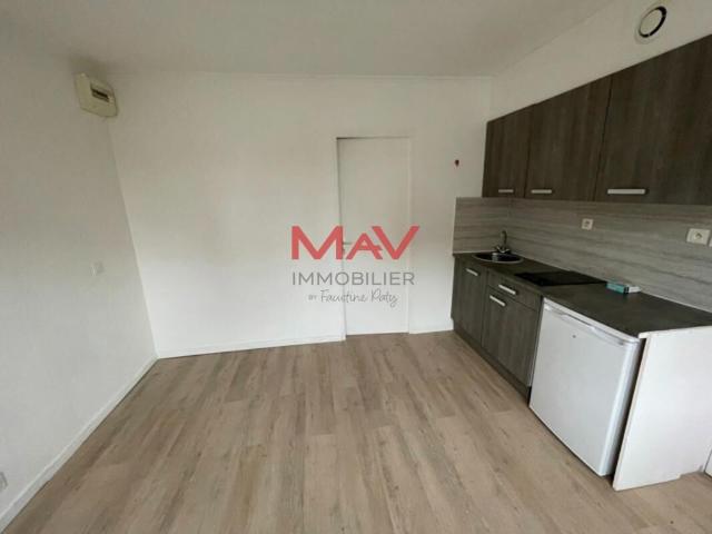 Appartement 1 pièce, 16 m² à louer à Longuenesse 62219