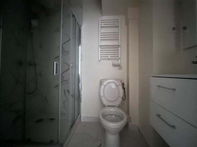 Appartement 1 pièce, 16 m² à louer à Paris 16 75016