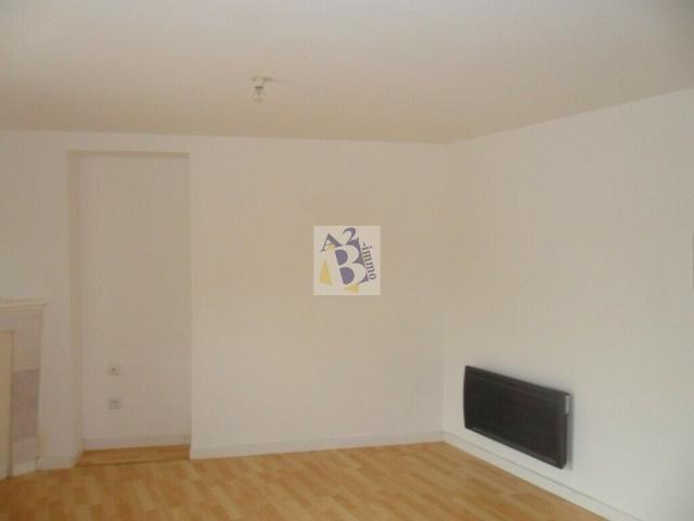 Appartement 1 pièce, 16 m² à louer à Ruelle sur Touvre 16600