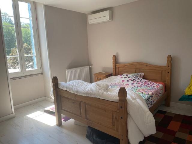 Appartement 1 pièce, 16 m² à louer à Saint Clair de la Tour 38110