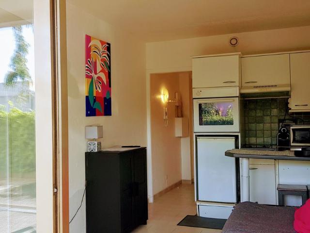 Appartement 1 pièce, 16 m² à louer à Saint Laurent du Var 06700