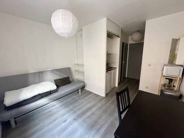 Appartement 1 pièce 17 m²