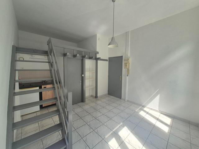 Appartement 1 pièce 17 m²