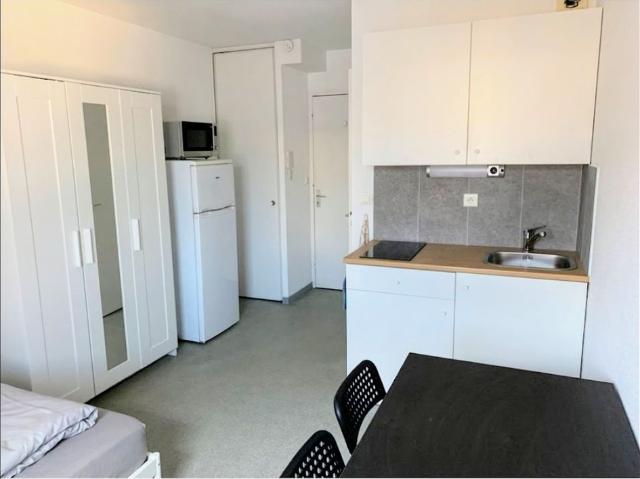 Appartement 1 pièce, 17 m² à louer à Nantes 44000