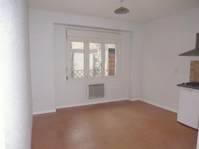 Appartement 1 pièce, 17 m² à louer à Aubière 63170
