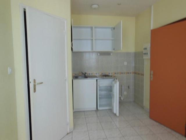 Appartement 1 pièce, 17 m² à louer à Amiens 80000