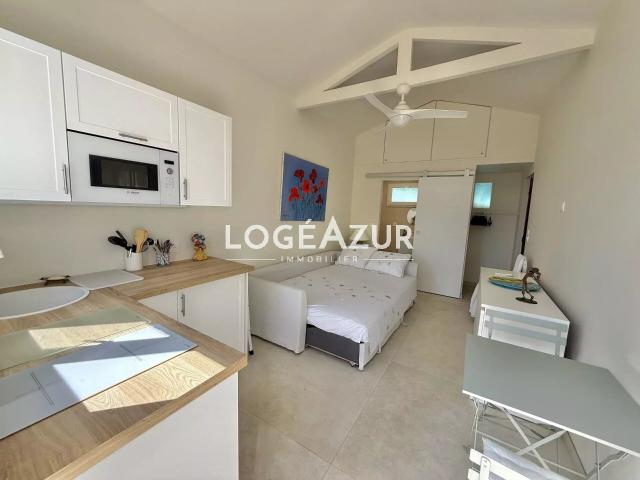 Appartement 1 pièce, 17 m² à louer à Antibes 06160