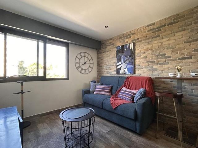 Appartement 1 pièce, 17 m² à louer à Cannes 06150