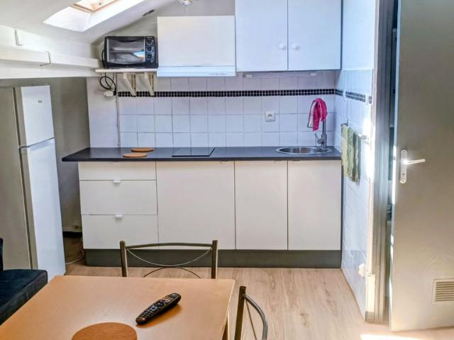 Appartement 1 pièce, 17 m² à louer à Toulon 83000