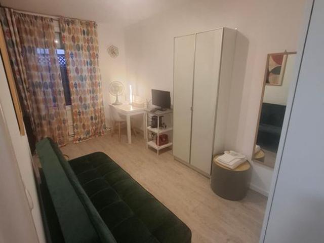 Appartement 1 pièce, 17 m² à louer à Vaulx en Velin 69120