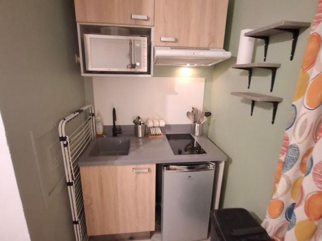 Appartement 1 pièce, 17 m² à louer à Vaulx en Velin 69120